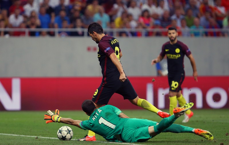 Steaua  - Manchester City 0-5. Liga Campionilor, play-off, prima manșă. Steaua, batjocorită de ”cetățeni” și de dinamoviști! / LIVE BLOG