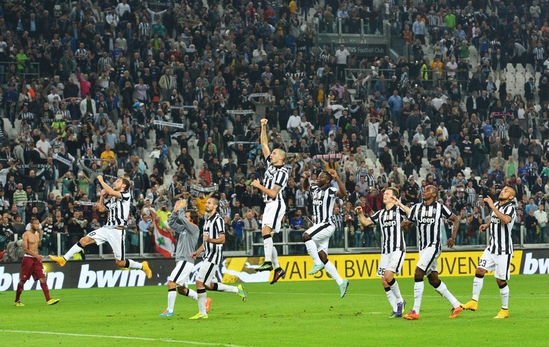 VIDEO / Juventus - Roma 3-2. Bianconerii se distanţează la 3 puncte de capitolini