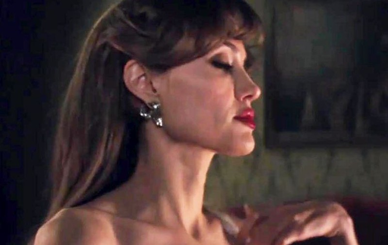 Angelina Jolie a ales o bosniacă pentru rolul principal în filmul regizat de ea