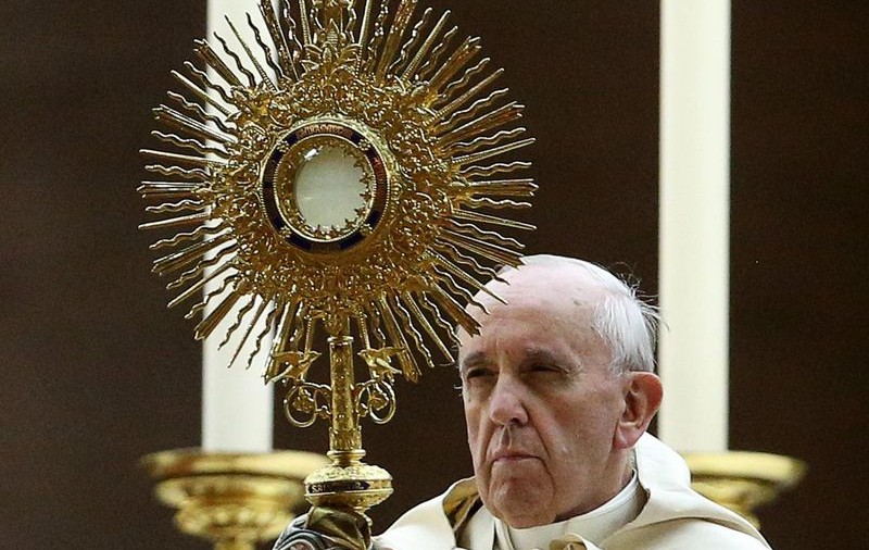 Papa Francisc se opune intervenţiei în Siria