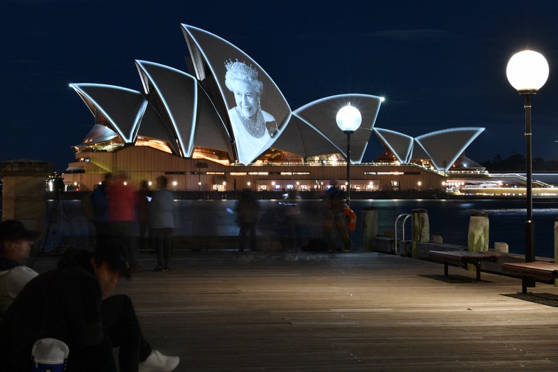 Imaginea reginei Elisabeta, proiectată pe clădirea Operei din Sydney. Foto: Profimedia