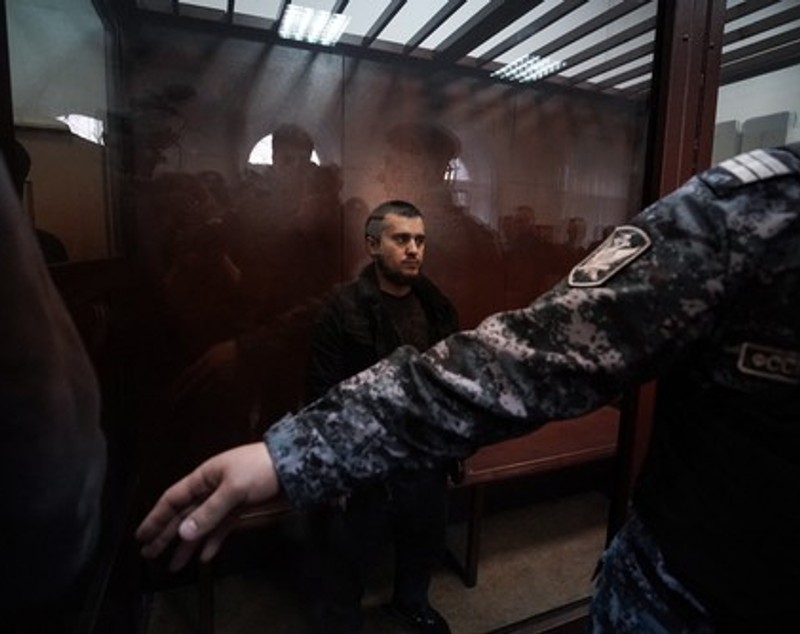 Alți trei suspecți în cazul atentatului de la Moscova au fost arestați preventiv. Unul dintre ei deținuse mașina cu care atacatorii au fugit | FOTO