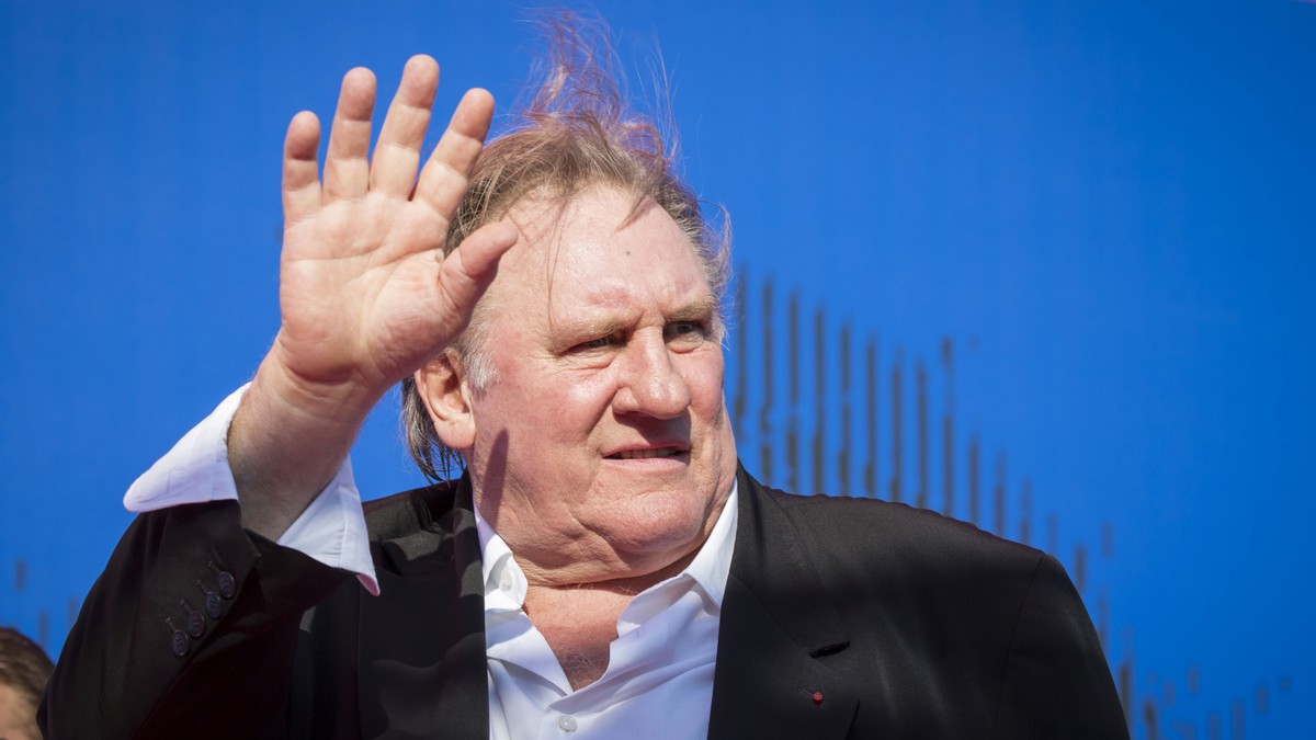 Gerard Depardieu a fost botezat ortodox la catedrala rusă din Paris. Cum și-a justificat gestul actorul