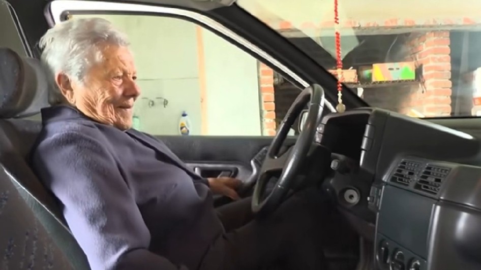 șoferiță din SPania de 101 ani