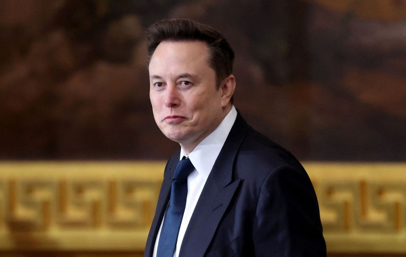 Elon Musk dă vina pe ucraineni pentru atacurile care vizează rețeaua X, deși un grup de hackeri pro-palestinieni le-a revendicat deja