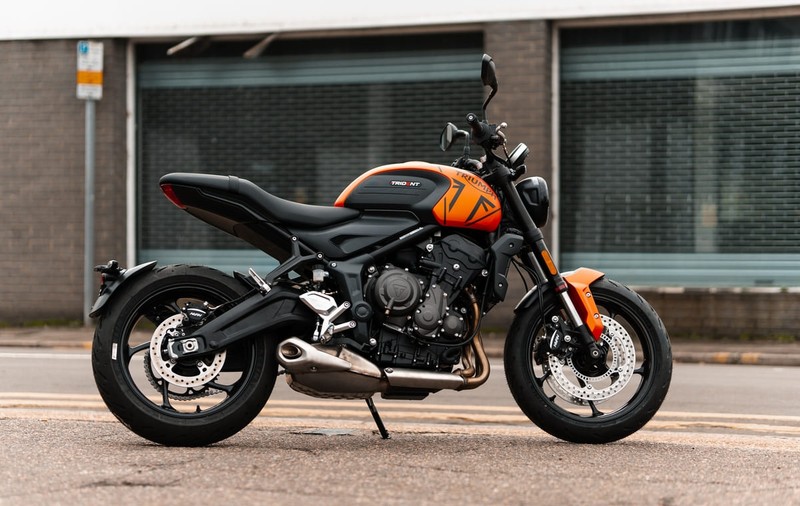 Ce face din Trident 660 o motocicletă de neînlocuit?