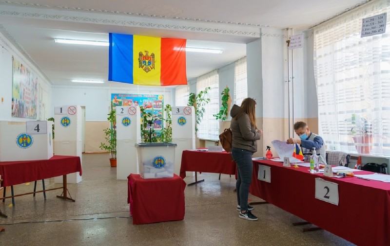 Ce nu ai voie să faci în secția de votare la alegeri parlamentare în Republica Moldova 2025