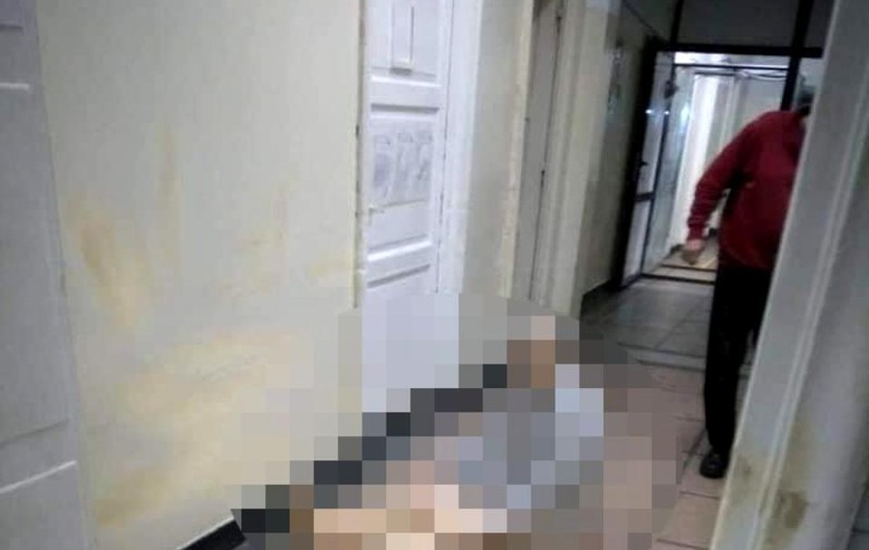 Mărturia fiicei unui pacient lăsat să zacă dezbrăcat pe holurile Spitalului Reșița: „Când am văzut pozele, am rămas fără aer. Plâng întruna”