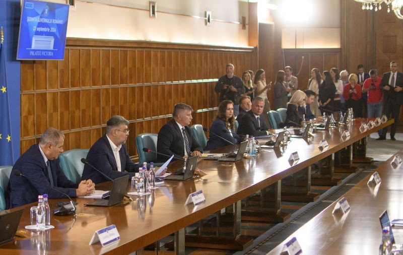 Zi liberă în plus în minivacanța de 1 Mai, înainte de primul tur al alegerilor prezidențiale din 2025