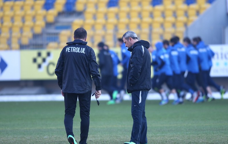 Mircea Rednic preia Dinamo, Neluțu Sabău sau Grigoraș pentru Petrolul?