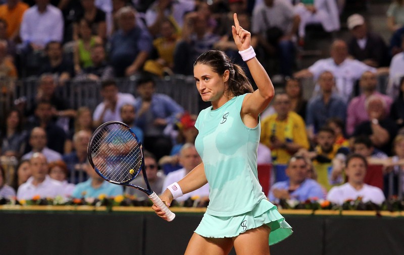VIDEO. Monica Niculescu şi Irina Bara, calificate pe tabloul principal la Roland Garros. Monica a produs faza zilei