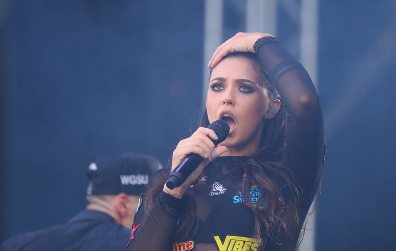 Antonia și-a machiat fetița de șapte ani. Gestul ei nu a fost apreciat de toată lumea