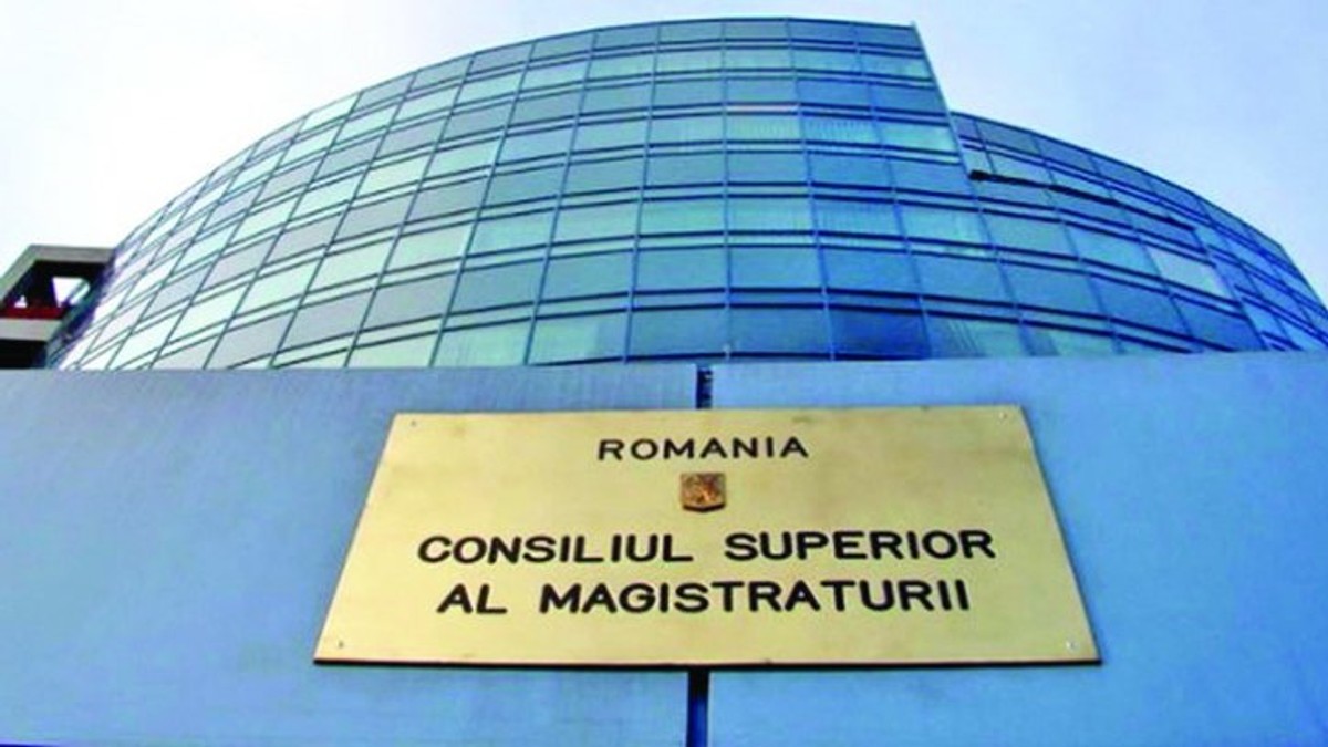 Candidații propuși pentru trei funcții de conducere din DIICOT, audiați de CSM