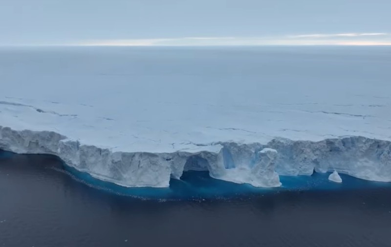 Un mic robot pierdut sub gheața Antarcticii timp de 9 luni se întoarce cu date rare | VIDEO