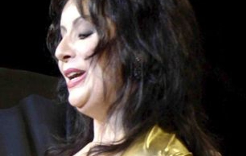 Soprana Ana Maria Martinez a căzut în fosa orchestrei