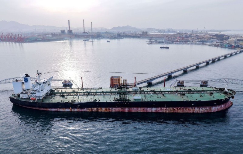 O țară din Orientul Mijlociu ar putea relua exporturile de petrol în timp record, dacă se redeschide Strâmtoarea Ormuz