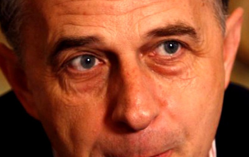 Mircea Geoană a atașat o poză cu Mircea Ionescu Quintus într-un mesaj de condoleanțe în memoria lui Neagu Djuvara