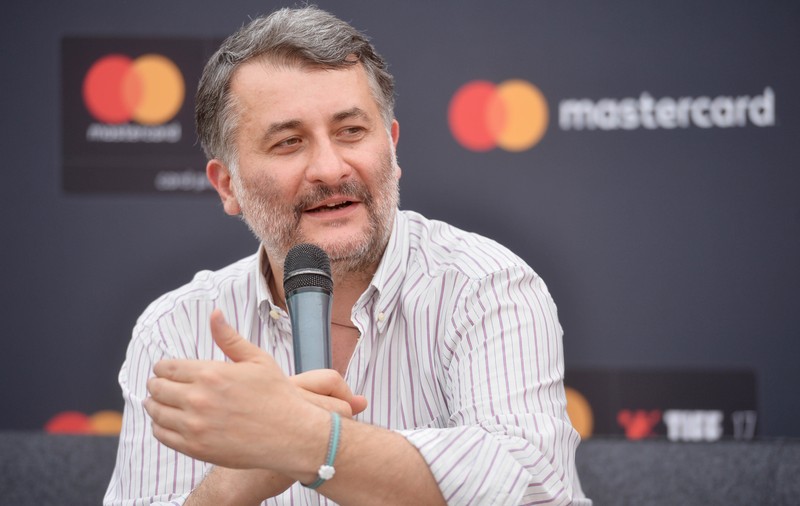 Replica lui Cristi Puiu pentru CTP, în urma controversei de la TIFF: „Săracul om, să ajungă el să mă scuipe, e chiar grav”