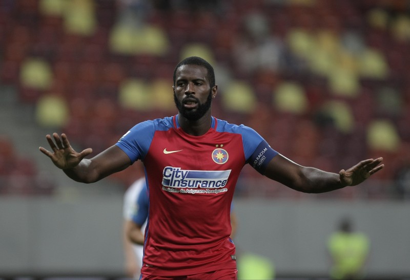 Fernando Varela e dorit de PAOK Salonic, dar mai are un an de contract cu Steaua