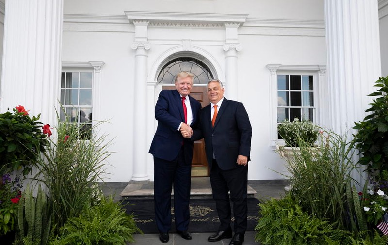 Viktor Orban s-a întâlnit cu Donald Trump, înainte să meargă la adunarea conservatorilor americani, unde va ține un discurs