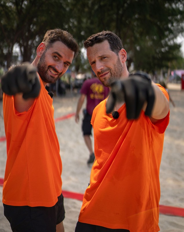 Cine este Cosmin Vîjeu de la Asia Express 2024. Face echipă cu Adrian Nartea