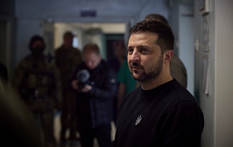 Volodimir Zelenski, dezvăluiri despre părinții lui și sfaturile pe care i le oferă pe timp de război: „Tatăl meu îmi spune: «Bine lucrat, termină-i»”