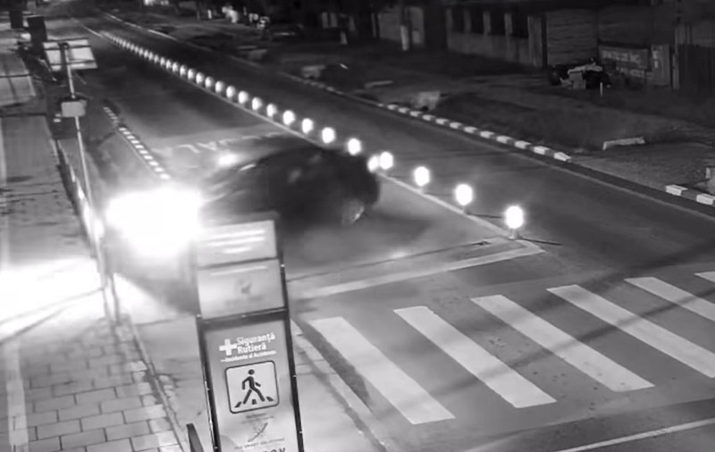 Video cu primul accident produs la primul limitator de viteză inteligent din România, a doua zi după ce a fost instalat