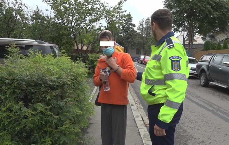 Un tânăr din Huși care urma să se căsătorească peste o săptămână, ucis după ce a surprins doi oameni ai străzii în apartamentul său. „Știau că au bani, de asta au și intrat”