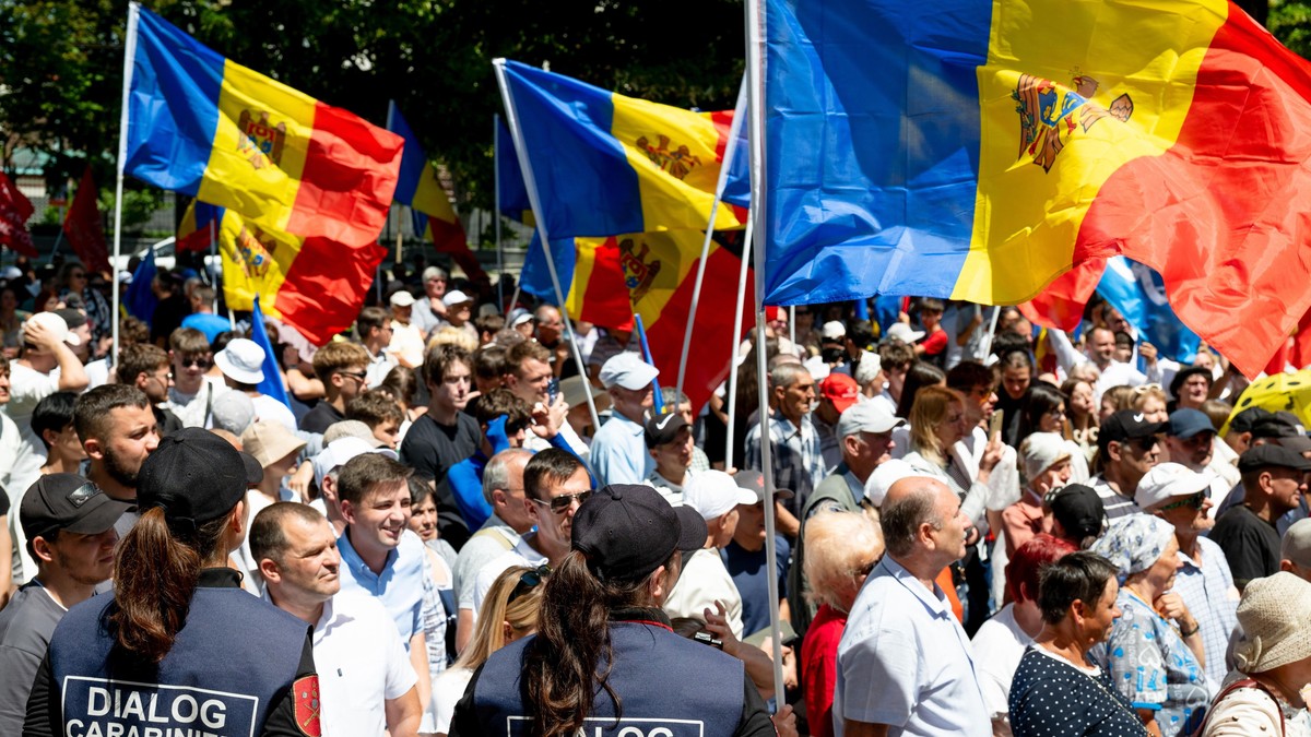 23 iunie 2025 - manifestație la 35 de ani de la Declarația de suveranitate a Rep. Moldova, pusă în pericol de Rusia lui Putin Foto: Hepta