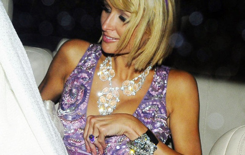 Paris Hilton e fascinată de soţii Beckham: îi vrea naşi