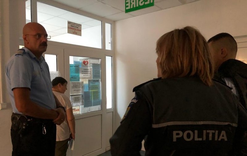 Alertă la Spitalul Județean Botoșani. Un pacient a intrat cu o armă pe secţia de Cardiologie