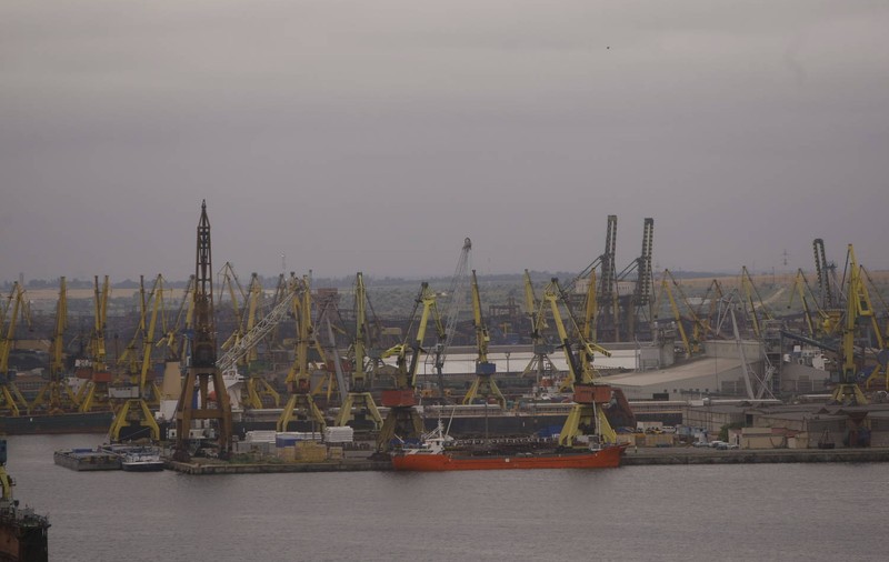 Porturile Constanța Nord, Constanța Sud și Midia, închise din cauza vântului puternic