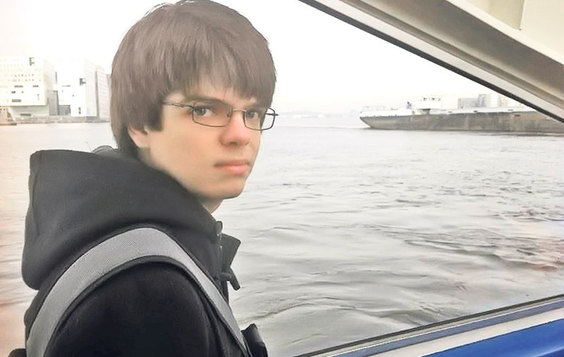 Universităţi de top se bat pentru creierele lor | Olimpicii de la informatică pendulează între instituţii de prestigiu de peste Ocean şi România