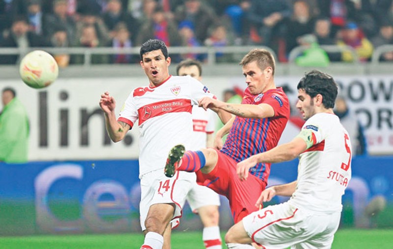 Gigi Becali, patronul Stelei, e mulţumit că echipa sa a căzut cu Ajax în «16-imile» Europa League: «Am avut noroc!»
