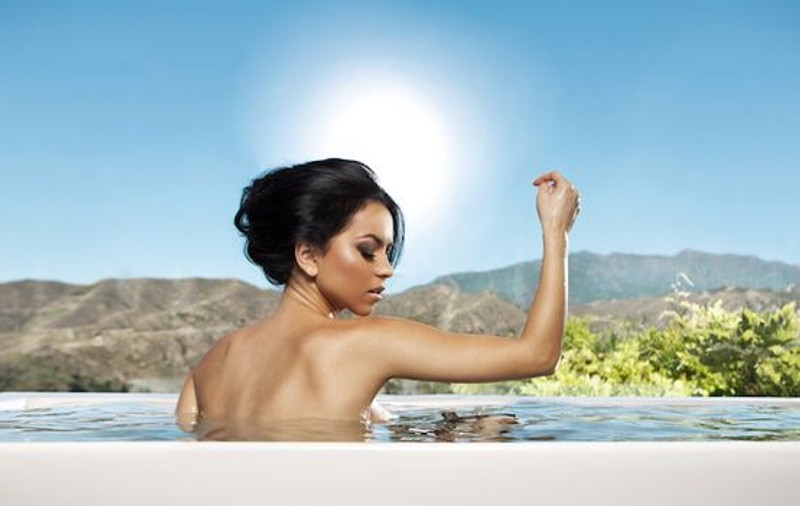 Inna: "Am fost emoționată să cânt în fața românilor și am uitat versurile piesei 'Sun is Up' "