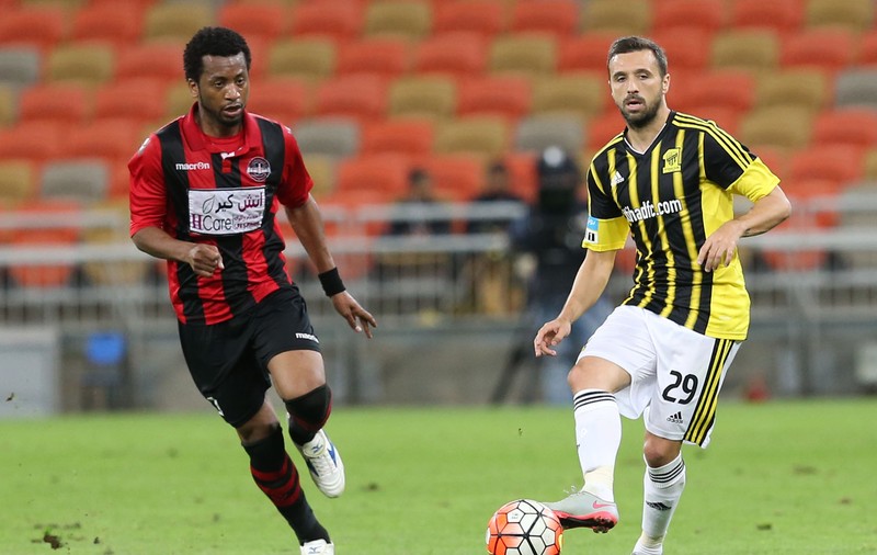 Magicianul Lucian Sânmărtean, gol și două pase de gol pentru Al Ittihad / VIDEO