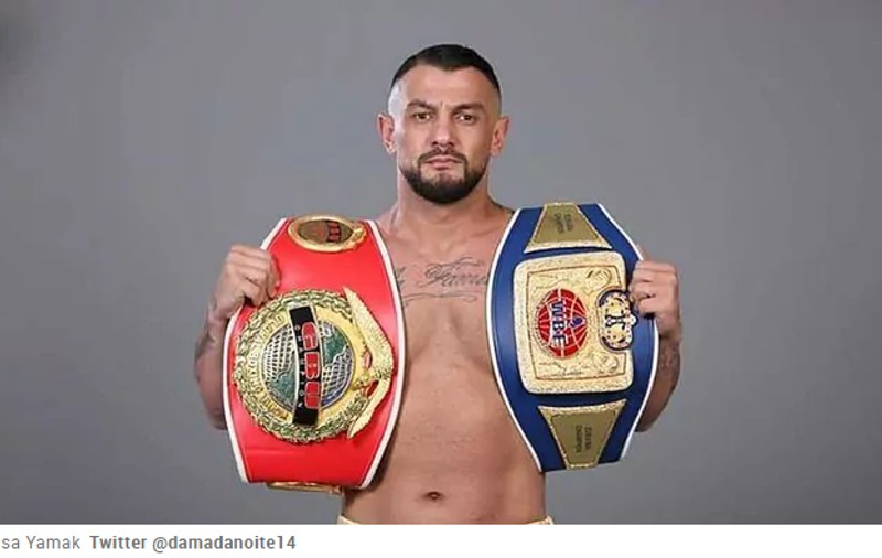 Un boxer german a murit în ring. Sportivul, cu opt victorii prin KO din tot atâtea meciuri, a suferit un atac de cord