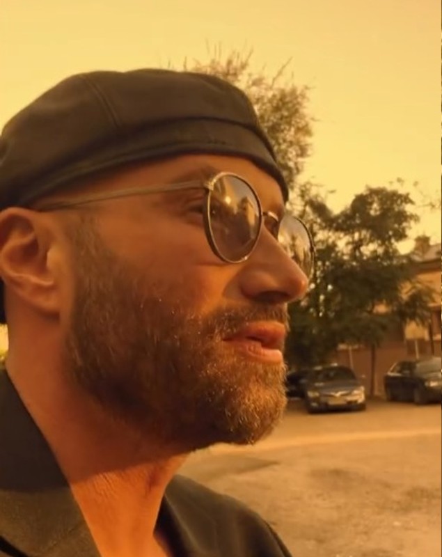 Mihai Bendeac s-a filmat beat pe străzile din București: „Aș fi vrut să mă duc acasă”