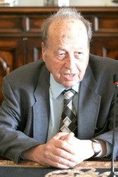 Ștefan Andrei, fost ministru de externe (înainte de 1989). Foto: Agerpres