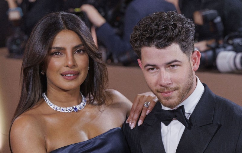 Sfatul amuzant dat de Nick Jonas despre căsnicie: „Cel mai bun lucru din lume”. Din 2018 e căsătorit cu Priyanka Chopra