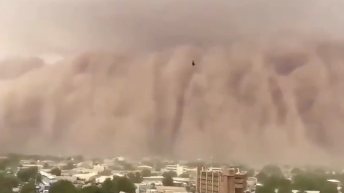 O furtună de nisip a lovit capitala statului Niger. Imagini incredibile