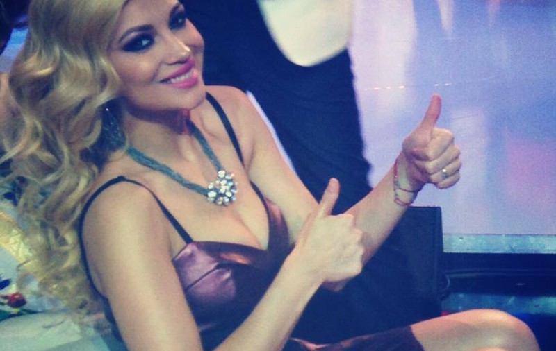 Lora A ZBURAT CU SULEYMAN, la întoarcerea în ţară! Uite ce le-a spus fanilor ei 