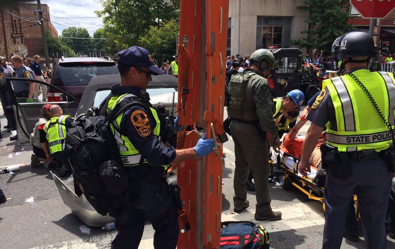 Editorial de Claudiu Săftoiu. Zelea Codreanu, într-o vizită ucigașă prin Charlottesville VA, SUA