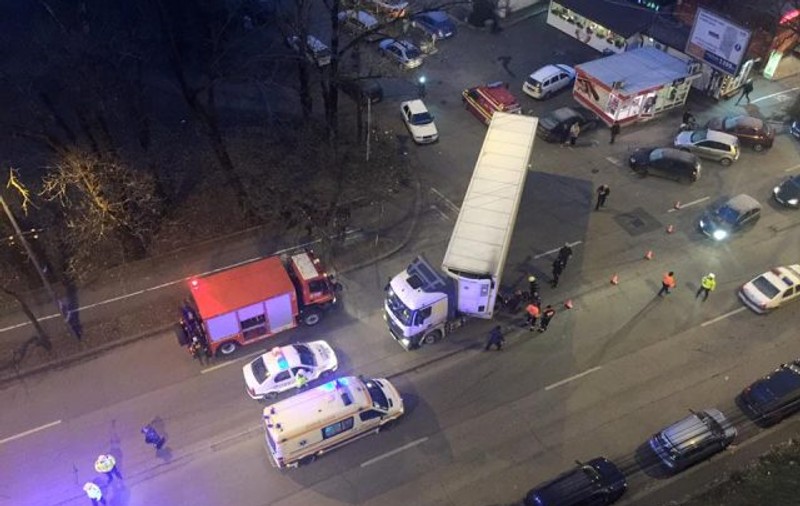 Femeie călcată de TIR în Timișoara
