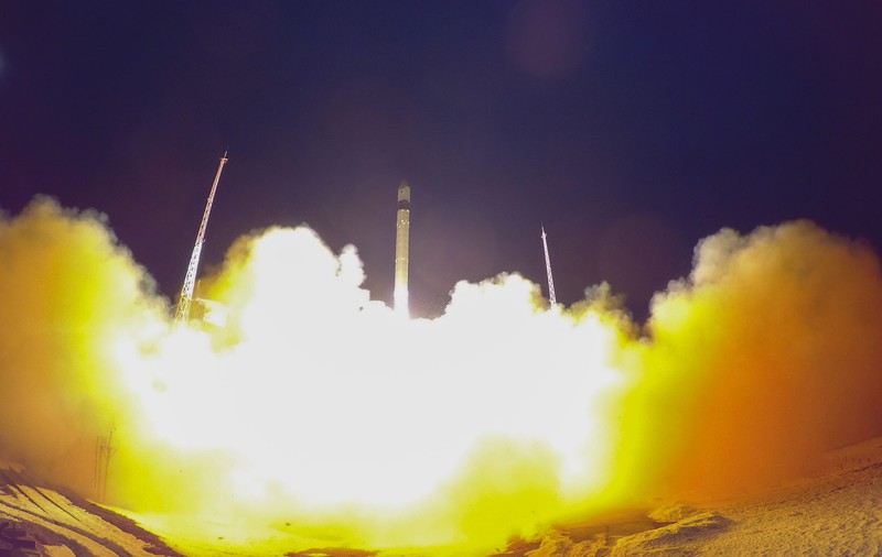 Rusia a lansat un satelit care să analizeze oceanele planetare
