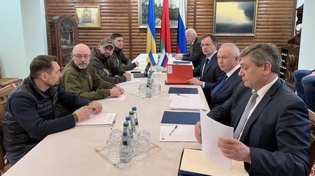 Cele două delegații s-au întâlnit pentru a treia rundă de discuții | Foto: Pravda