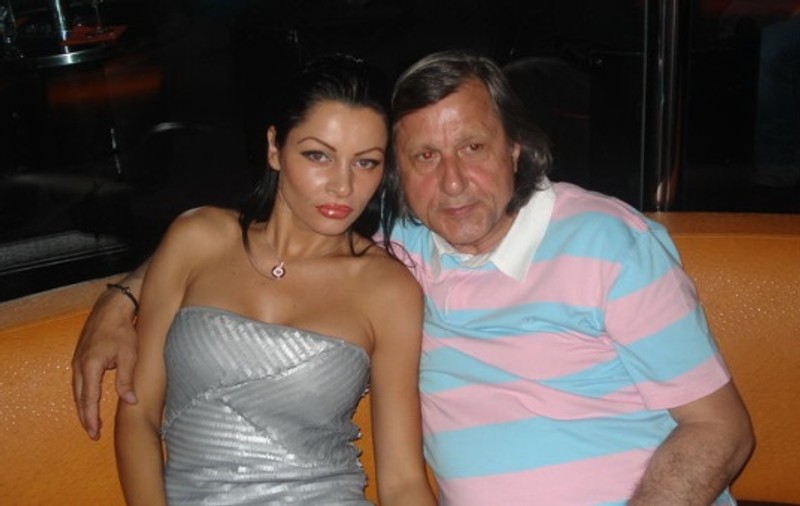 Iată documentul care demonstrează că Ilie Năstase se căsătoreşte cu Brigitte Sfăt. Foto în text