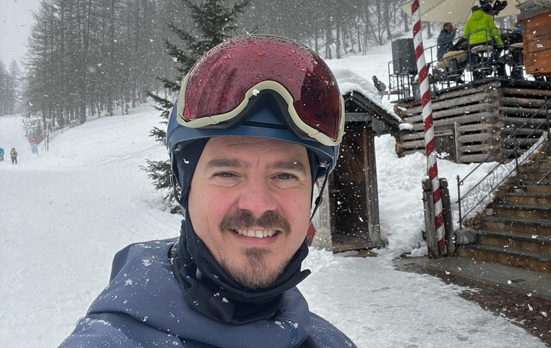 Mihai Petre s-a accidentat pe o pârtie din Elveția. Cum se simte acum. „M-am trezit pe jos, respirând greu”