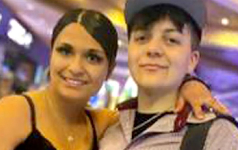 Româncă, șefa unui ONG american pentru refugiați, ucisă de fiica ei de 16 ani, adoptată din România, și de o prietenă a acesteia: „14 lovituri de cuțit”