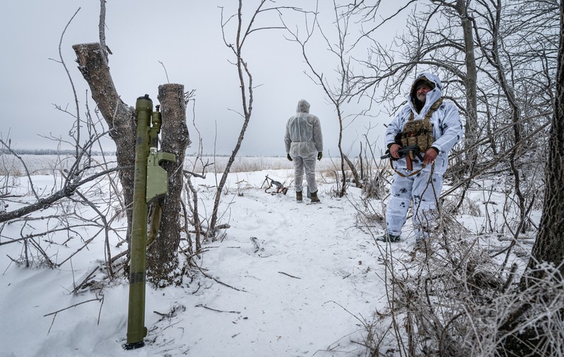 Război în Ucraina, ziua 688 | Zelenski avertizează că "pauzele" în război vor ajuta Rusia să "zdrobească" Ucraina. Sunak confirmă un pachet uriaș de armament